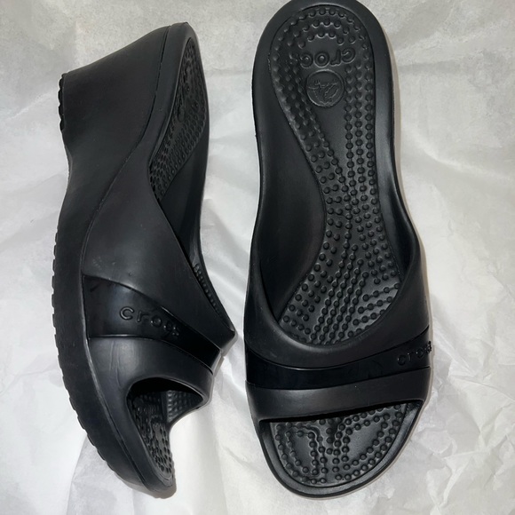 CROCS Shoes - CROCS Sassari Black Boulder Colorado Wedge Sandals Women's Size 7 Open Toe